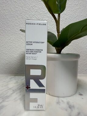 NWOT Rodan + Fields Active Hydration Serum